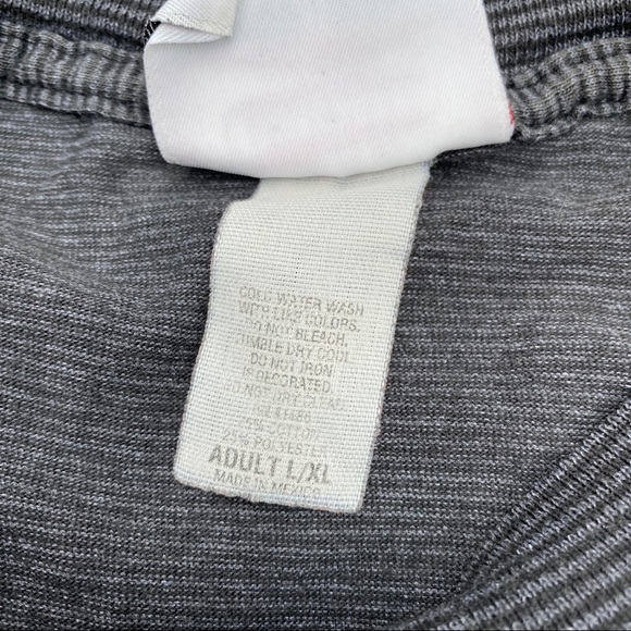 Marlboro Brand Sweepstakes pocket T-Shirt striped - Picture 5 of 9